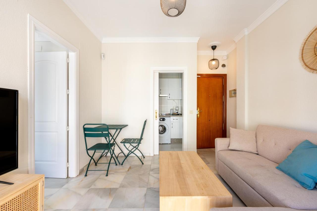 Apartamento Centrico La Victoria Lägenhet Málaga Exteriör bild